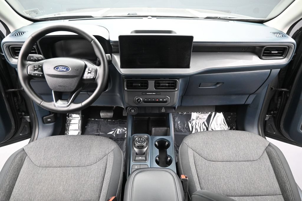 Used 2025 Ford Maverick XLT w/ Equipment Group 301A AWD/4WD image 15