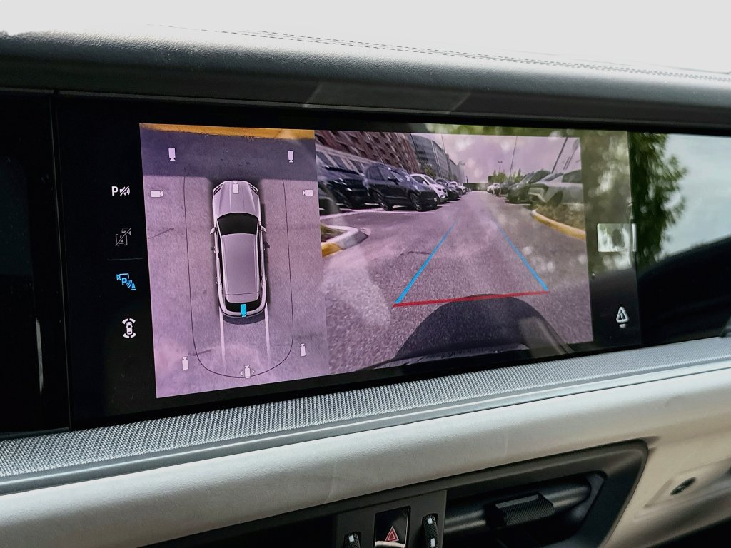 New 2026 Porsche Cayenne AWD/4WD image 16