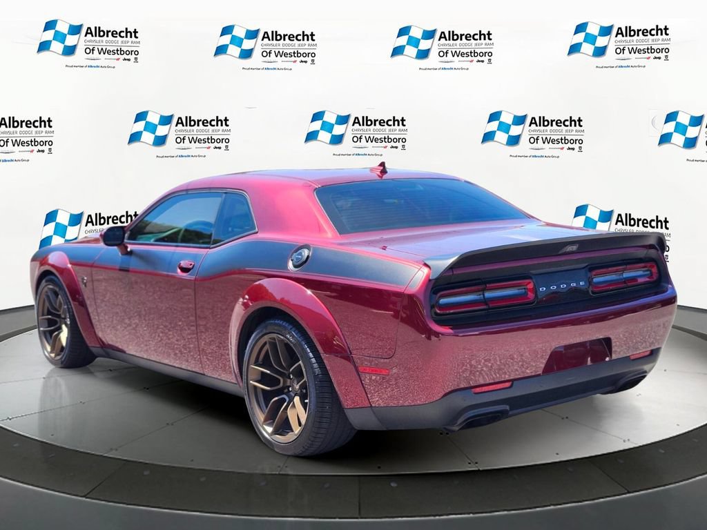 Used 2022 Dodge Challenger SRT Hellcat RWD image 3