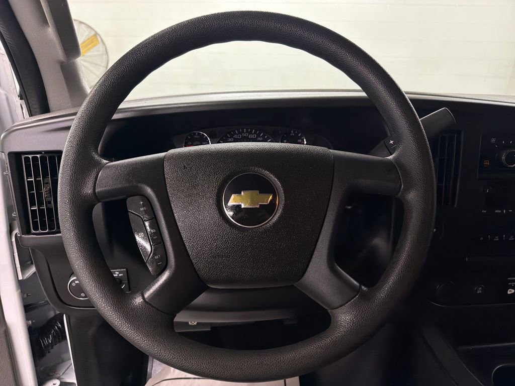 Used 2020 Chevrolet Express 3500 LT w/ LT Preferred Equipment Group image 16