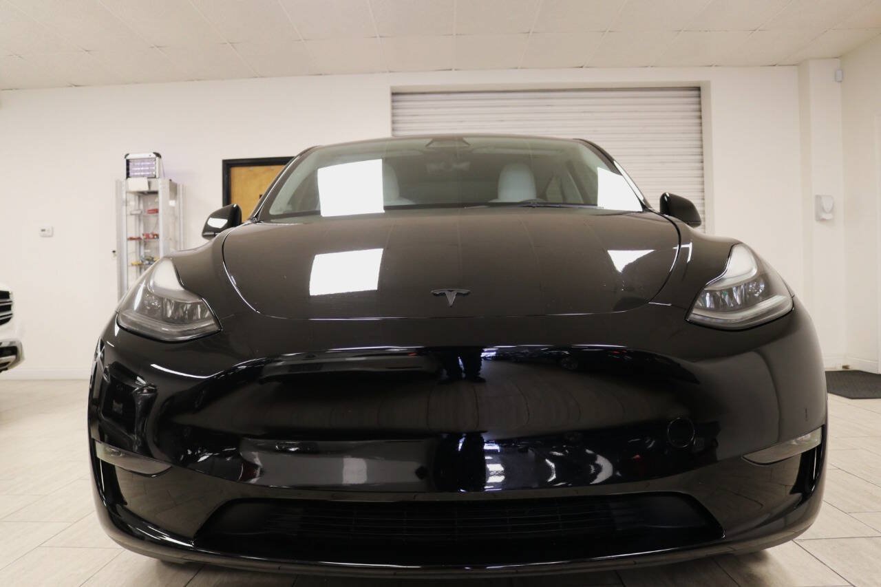 Used 2023 Tesla Model Y Long Range AWD/4WD image 4