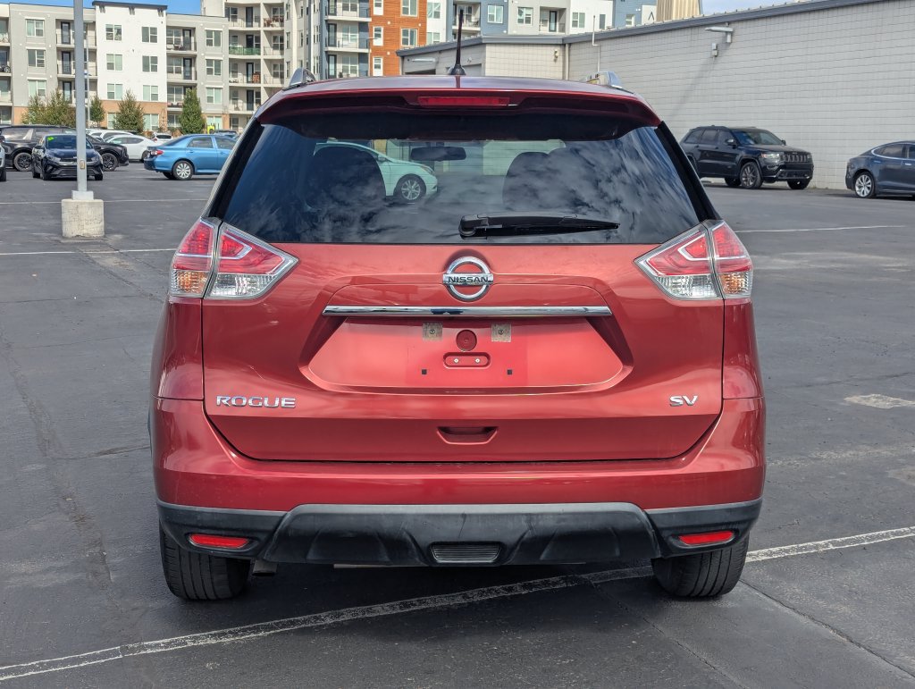 Used 2016 Nissan Rogue SV w/ SV Premium Package FWD image 6