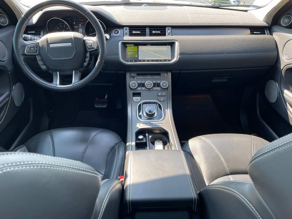 Used 2019 Land Rover Range Rover Evoque HSE image 10