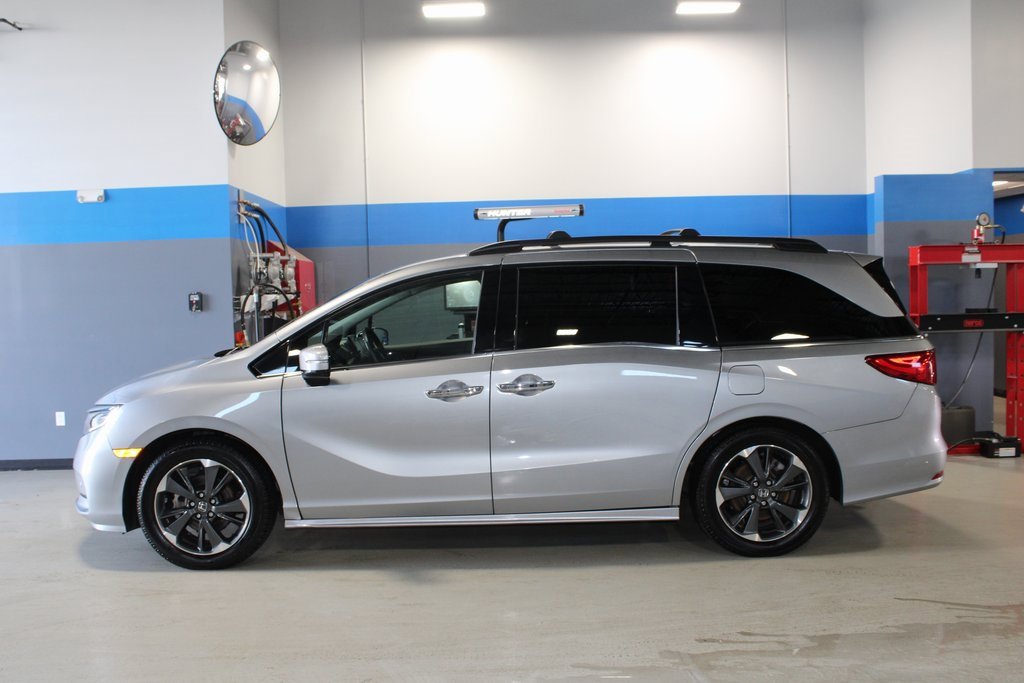 Used 2023 Honda Odyssey Elite image 16