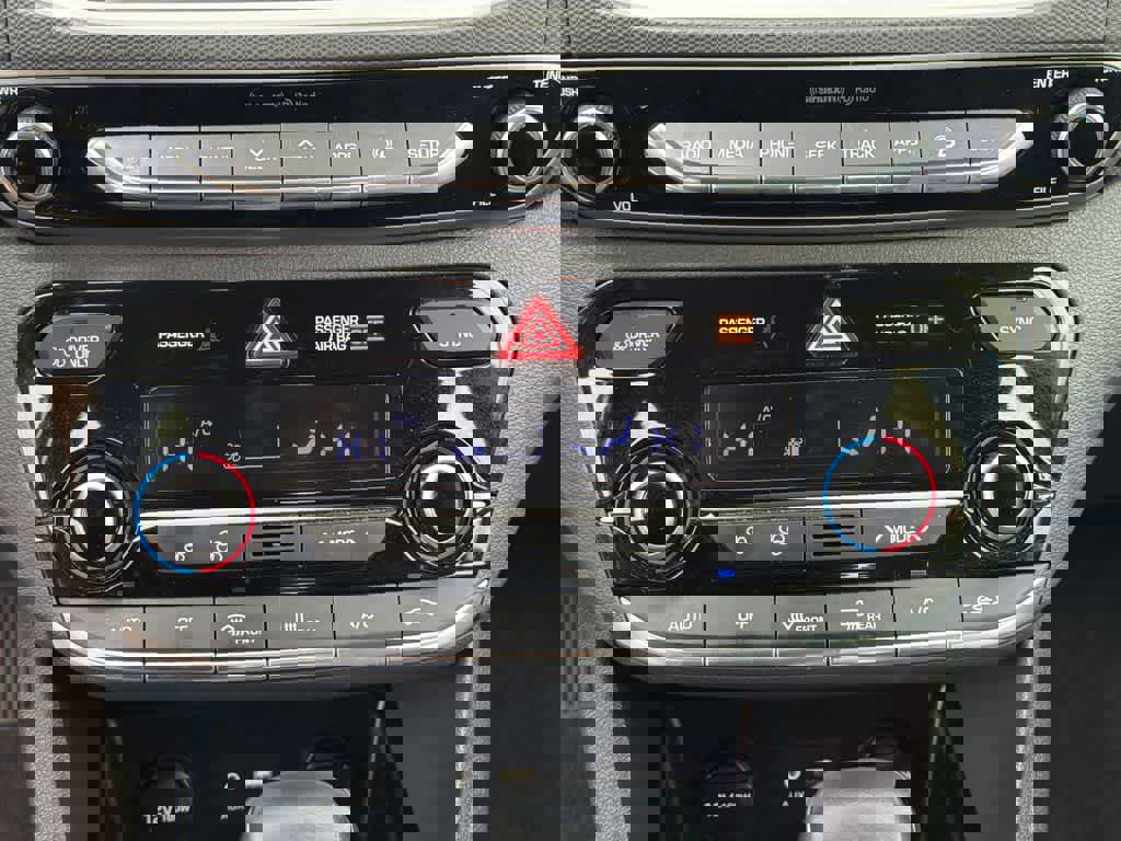 Used 2019 Hyundai Ioniq Limited image 28