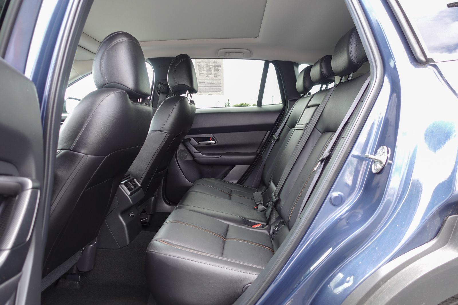Certified 2025 MAZDA CX-50 AWD 2.5 S w/ Premium Plus Pkg image 14