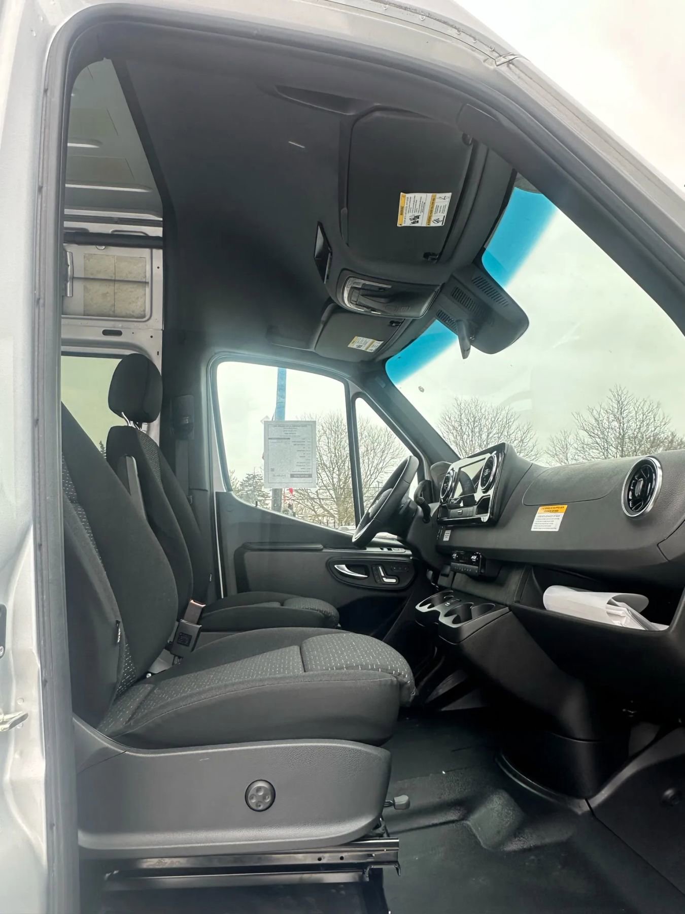 Used 2023 Mercedes-Benz Sprinter 3500 w/ Parking Package image 12