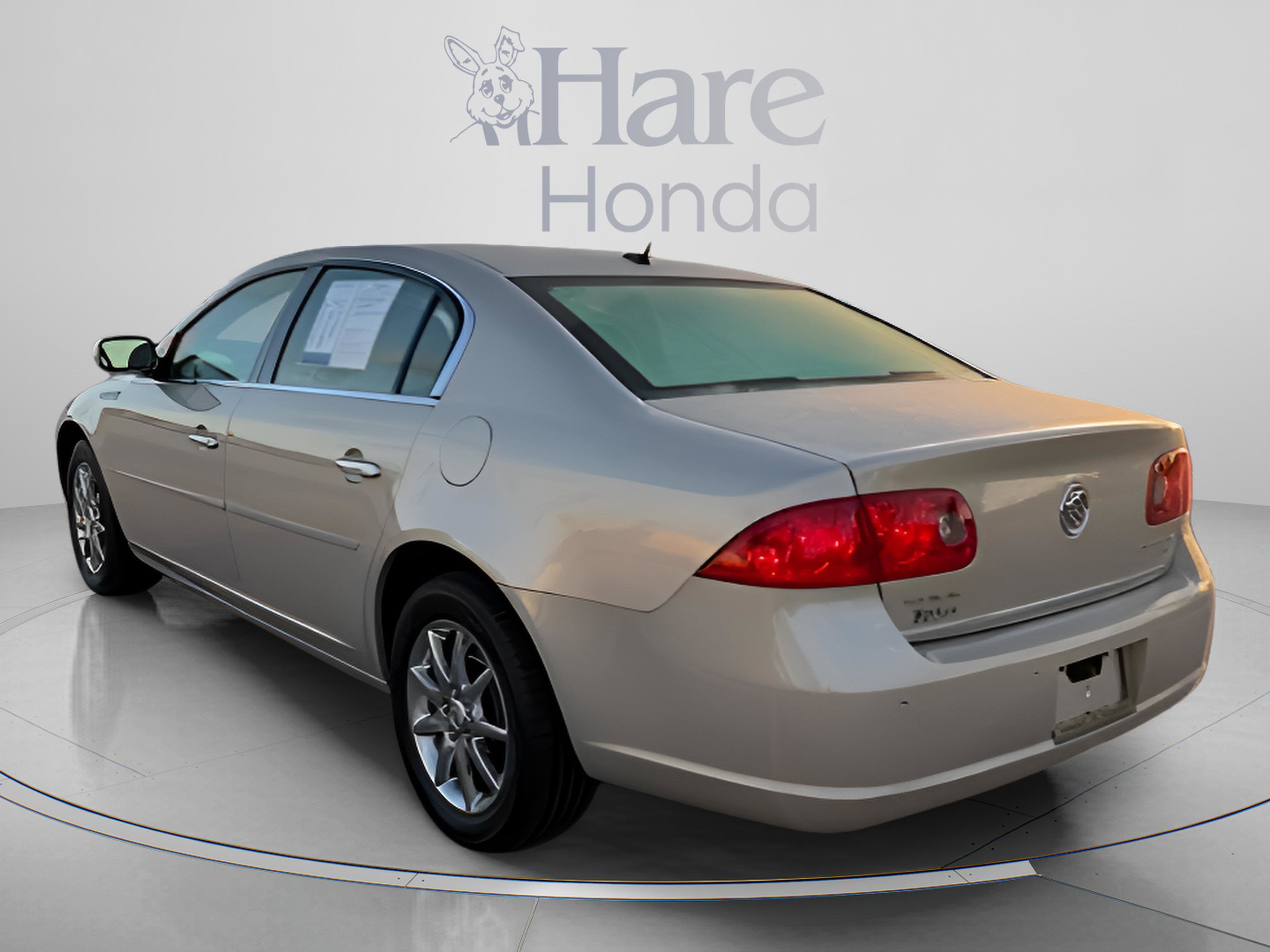 Used 2008 Buick Lucerne CXL w/ Driver Confidence Package FWD image 3