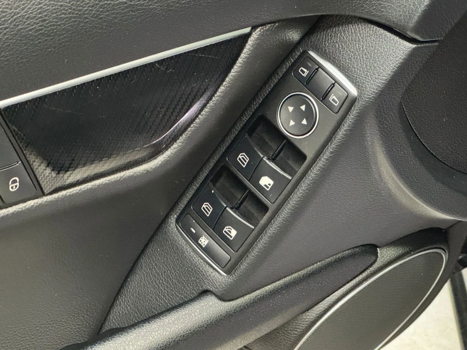 Used 2014 Mercedes-Benz C 63 AMG Sedan image 24