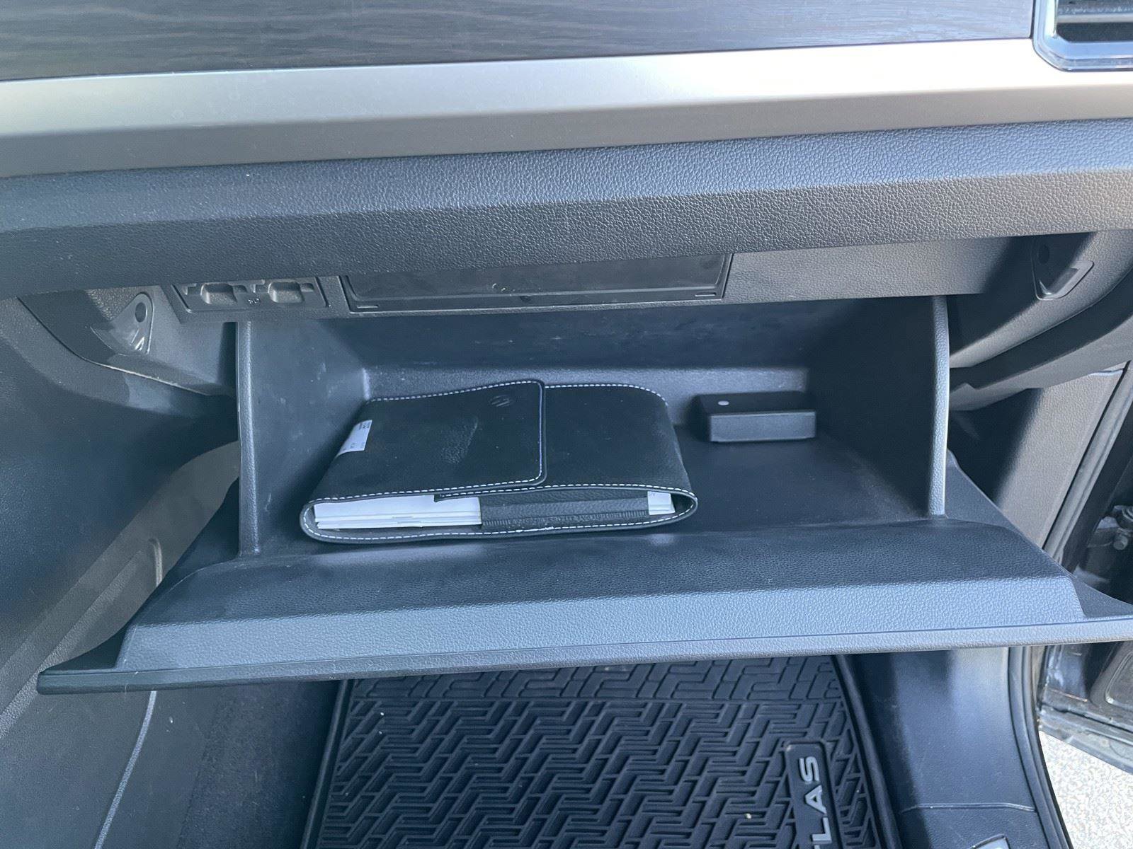 Used 2022 Volkswagen Atlas SE image 32