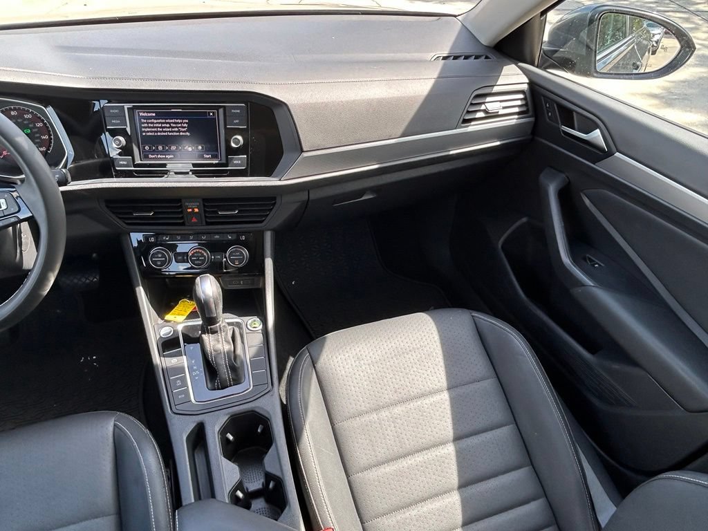 Certified 2021 Volkswagen Jetta SE w/ SE Cold Weather Package FWD image 10