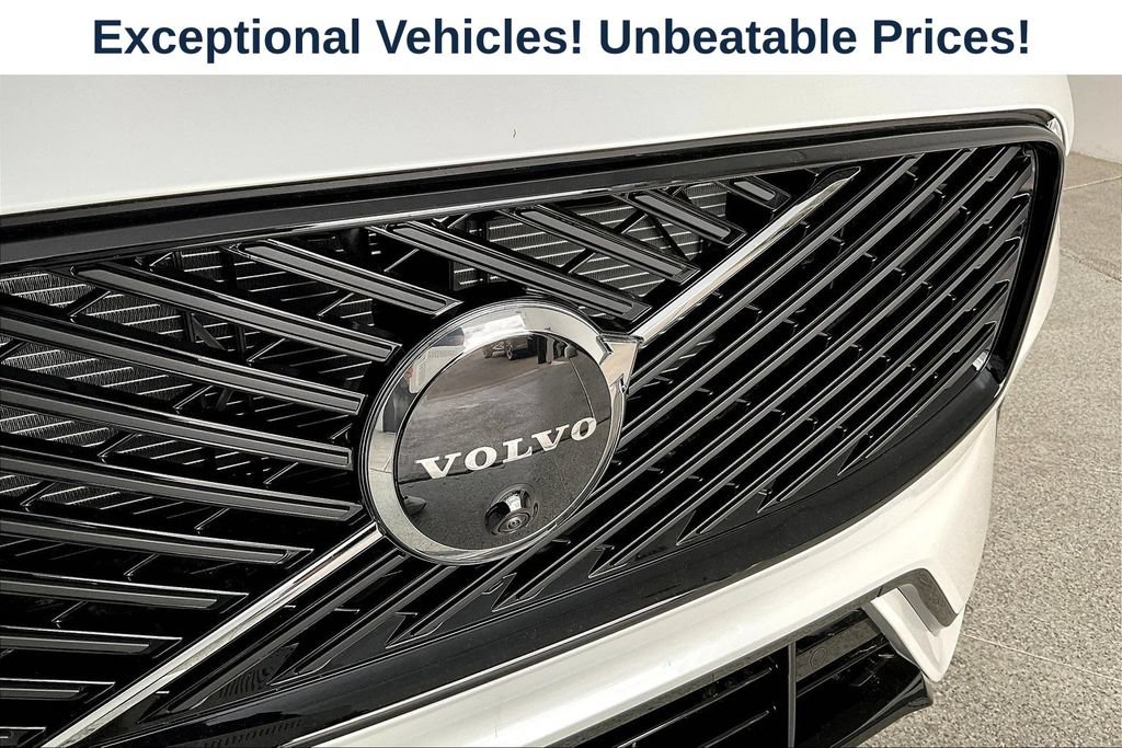 New 2026 Volvo XC60 B5 Plus w/ Protection Package Premier AWD/4WD image 33