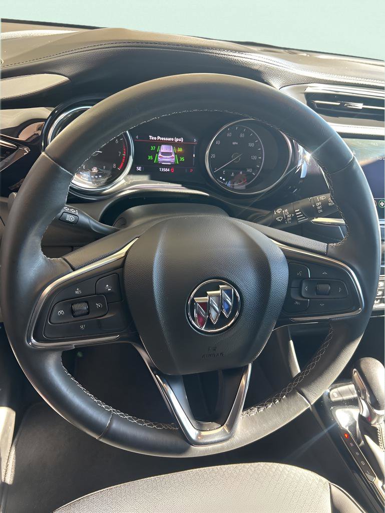 Used 2023 Buick Encore GX Preferred image 11