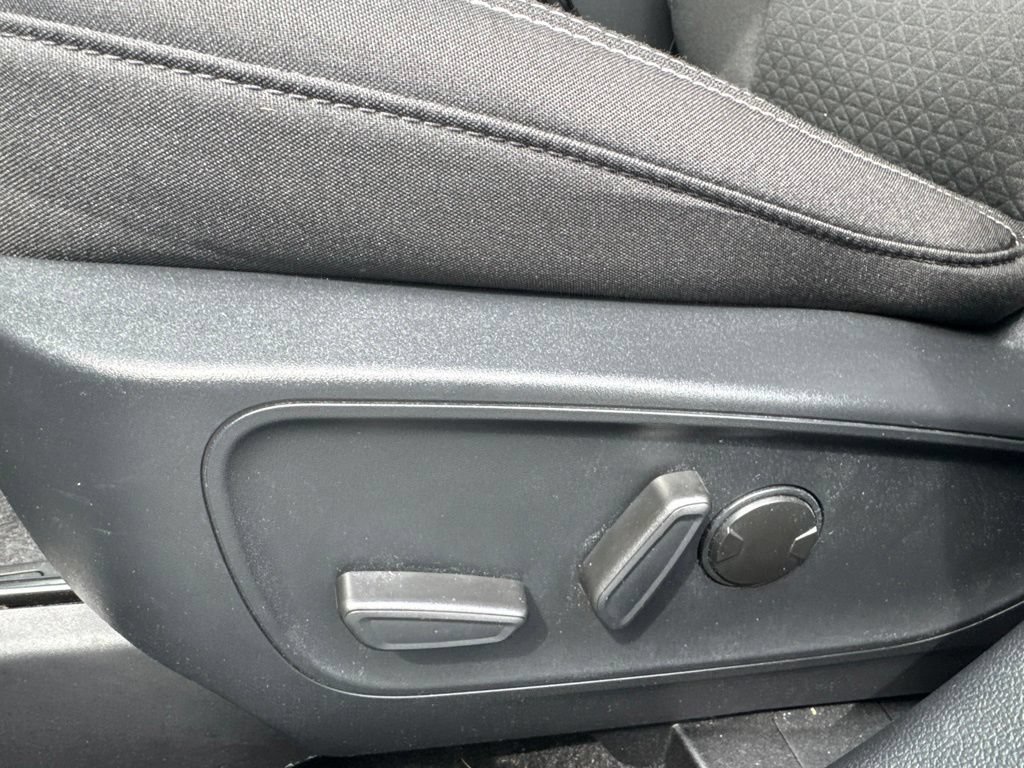 Certified 2024 Ford Escape Active AWD/4WD image 13