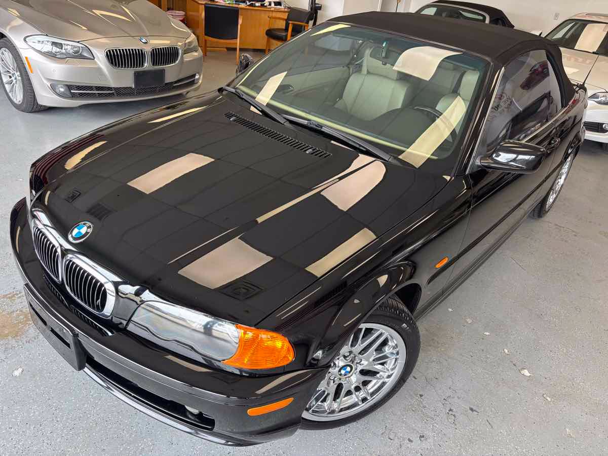 Used 2001 BMW 325Ci Convertible RWD image 8