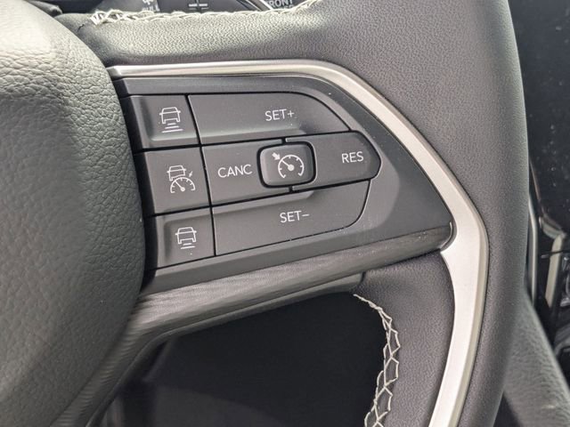 New 2026 Jeep Grand Cherokee L Laredo w/ Trailer Tow Package image 18