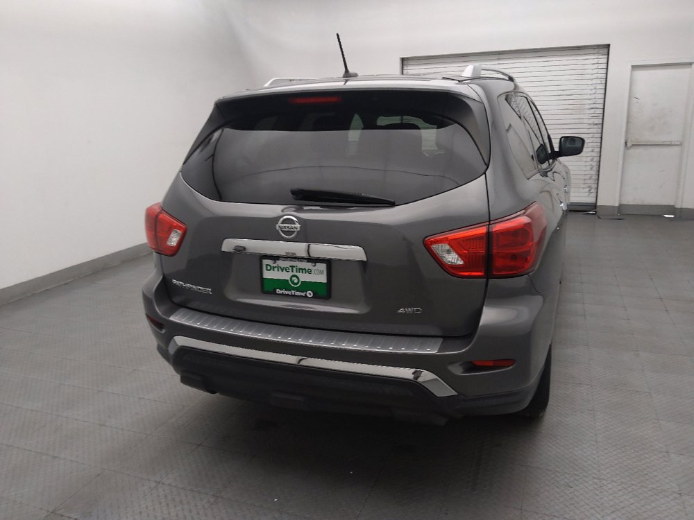 Used 2018 Nissan Pathfinder S AWD/4WD image 7