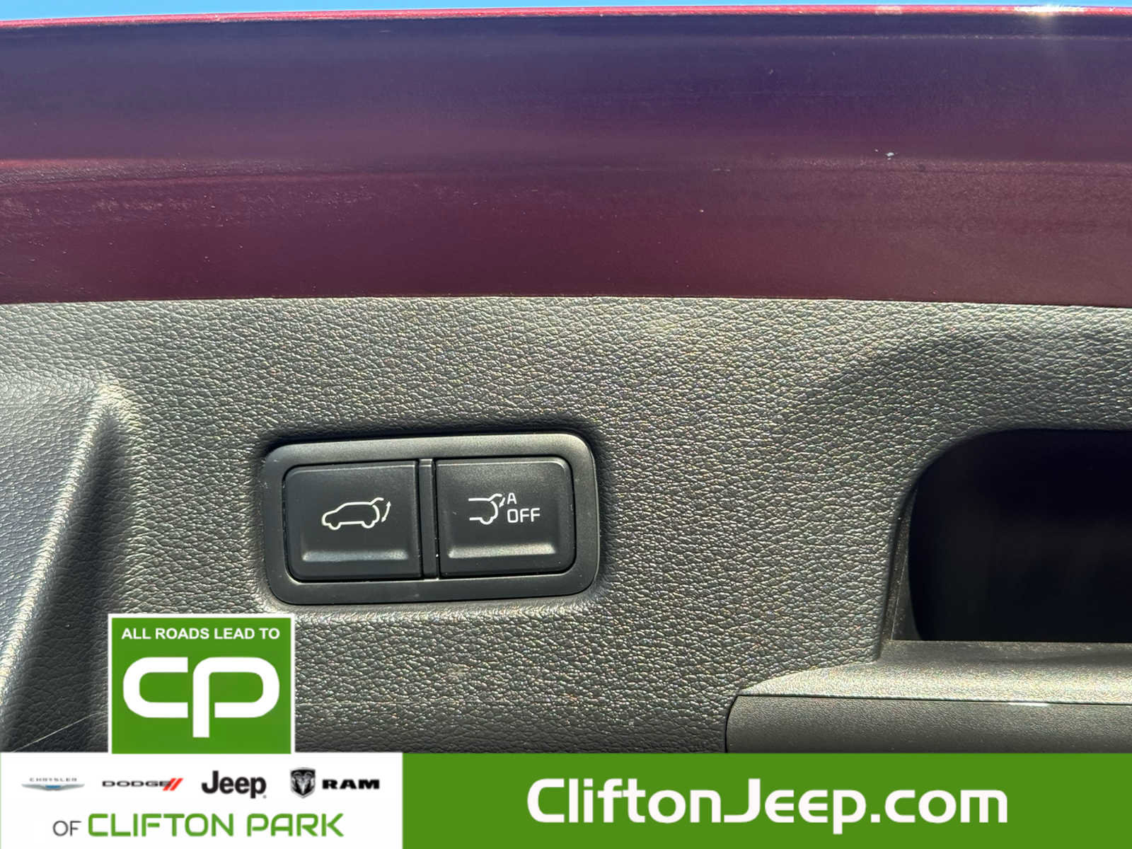 Used 2023 Kia Telluride SX Prestige image 9