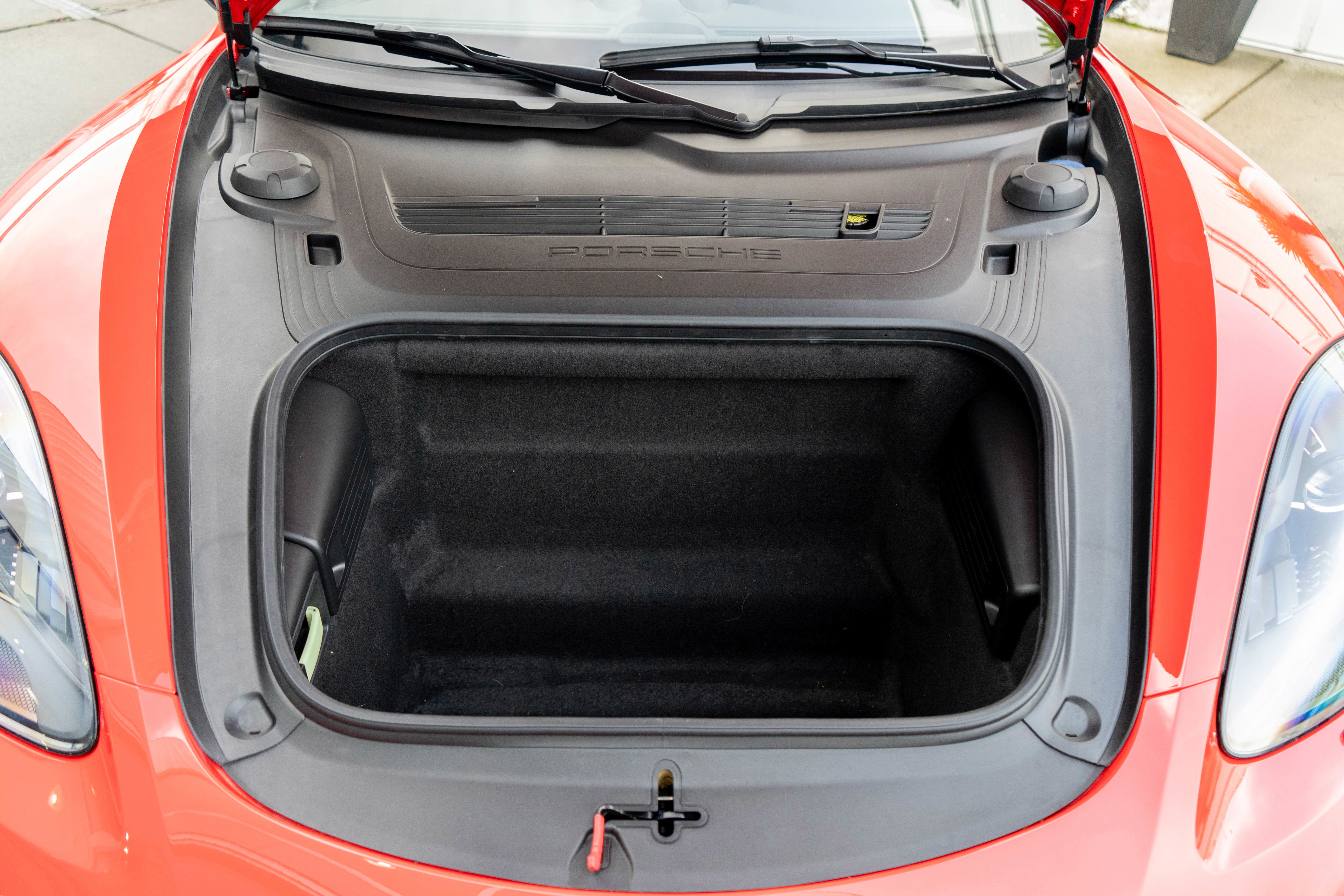 Used 2024 Porsche 718 Boxster image 32