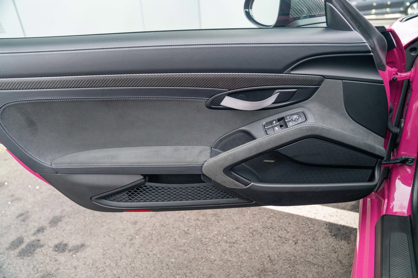 Certified 2025 Porsche 718 Cayman GT4 RS image 10