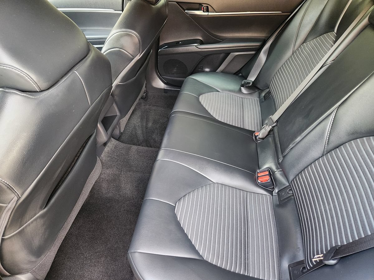 Used 2020 Toyota Camry SE FWD image 50