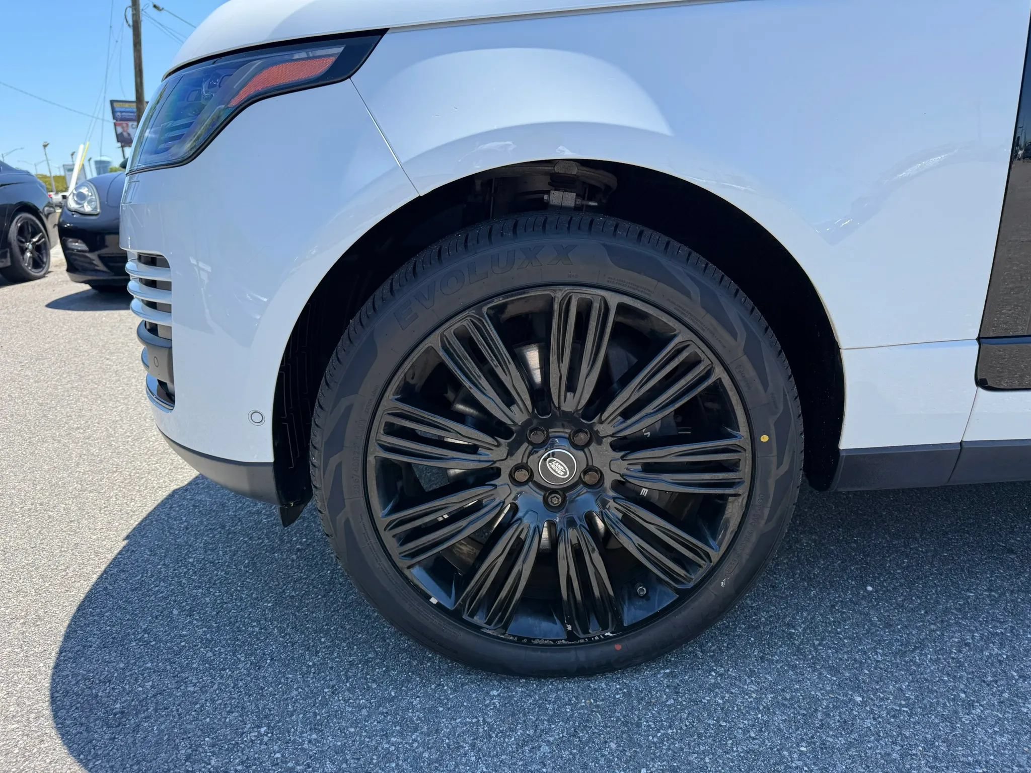 Used 2019 Land Rover Range Rover HSE AWD/4WD image 24