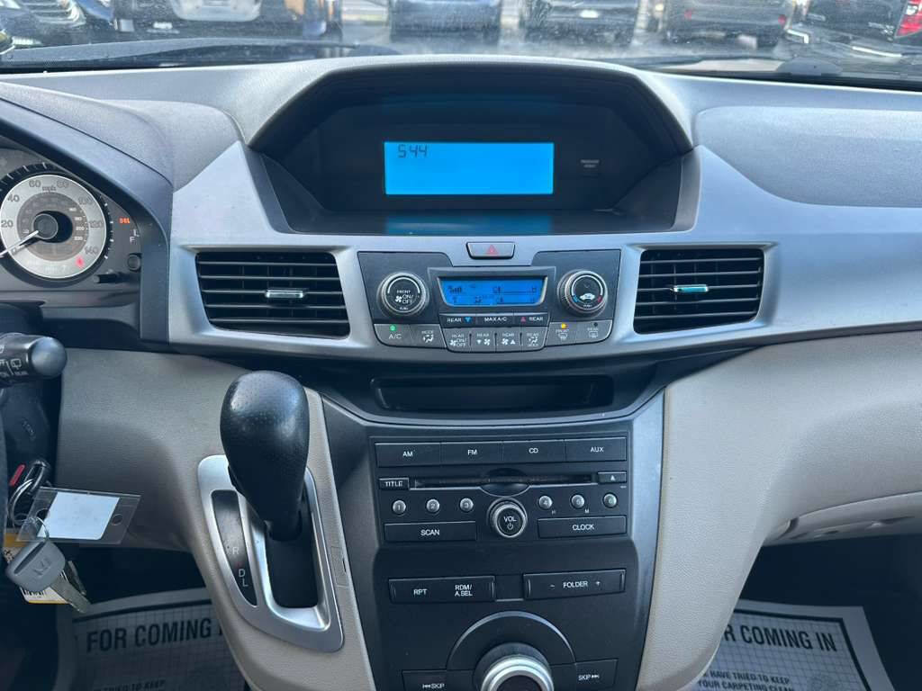 Used 2012 Honda Odyssey LX image 15