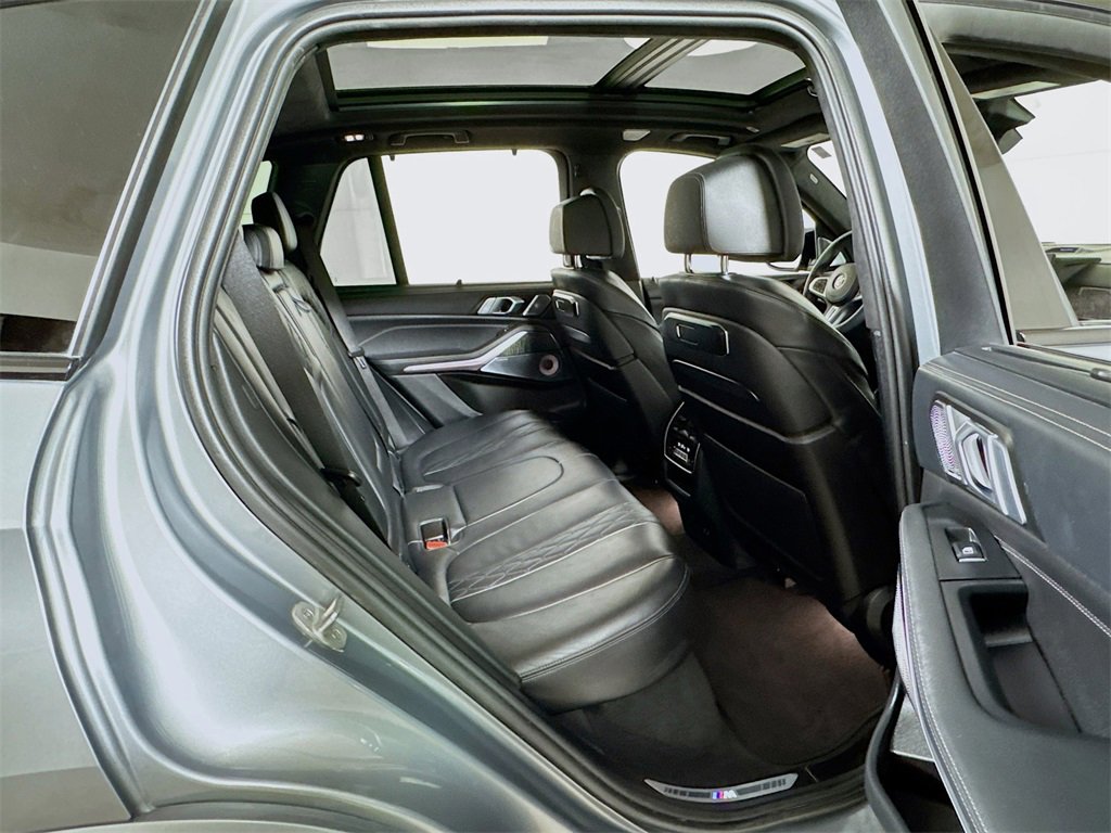 Used 2024 BMW X5 M60i image 27