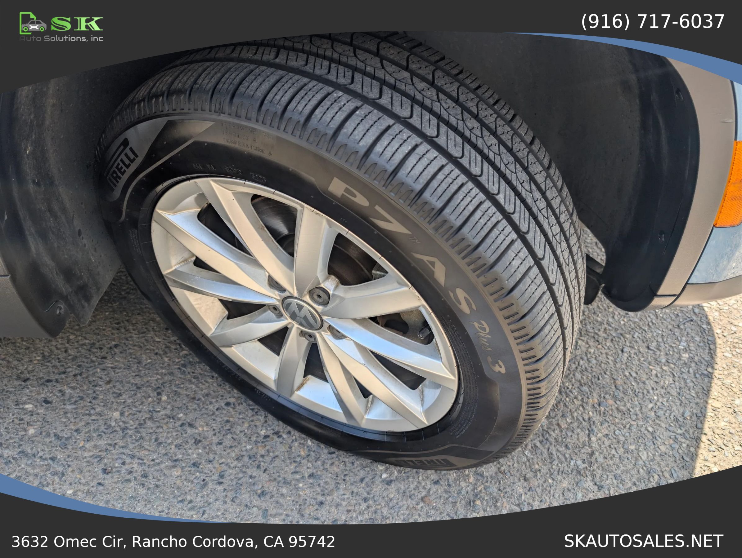 Used 2017 Volkswagen Tiguan Wolfsburg Edition FWD image 36