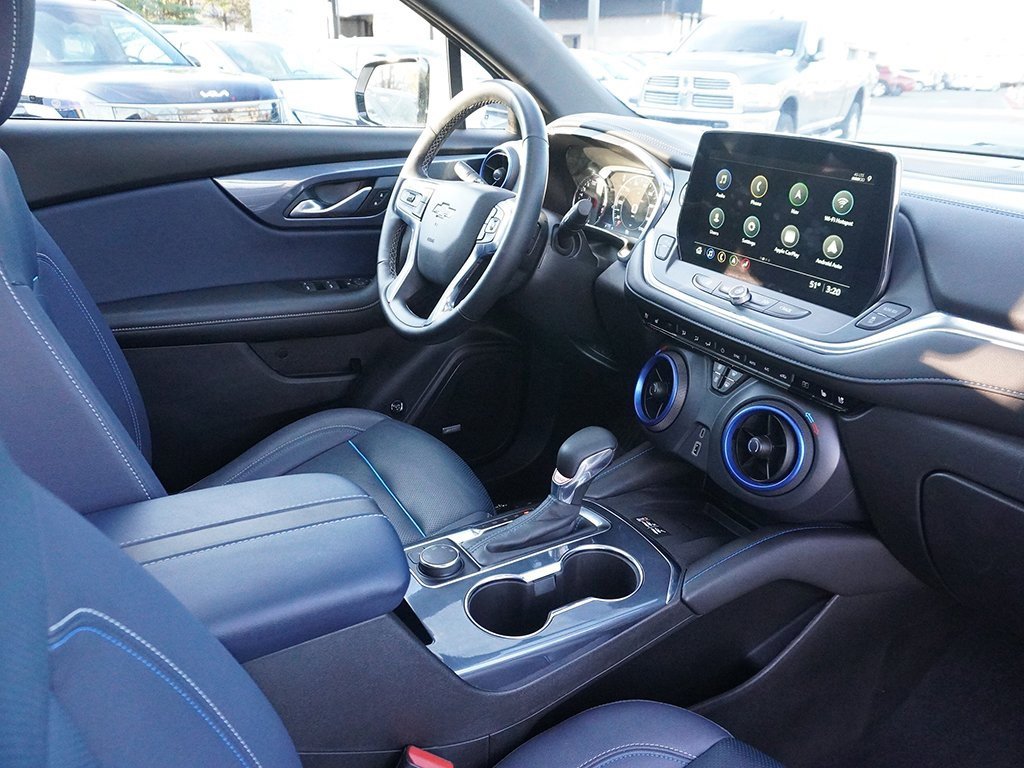 Used 2024 Chevrolet Blazer RS w/ Driver Confidence II Package image 32