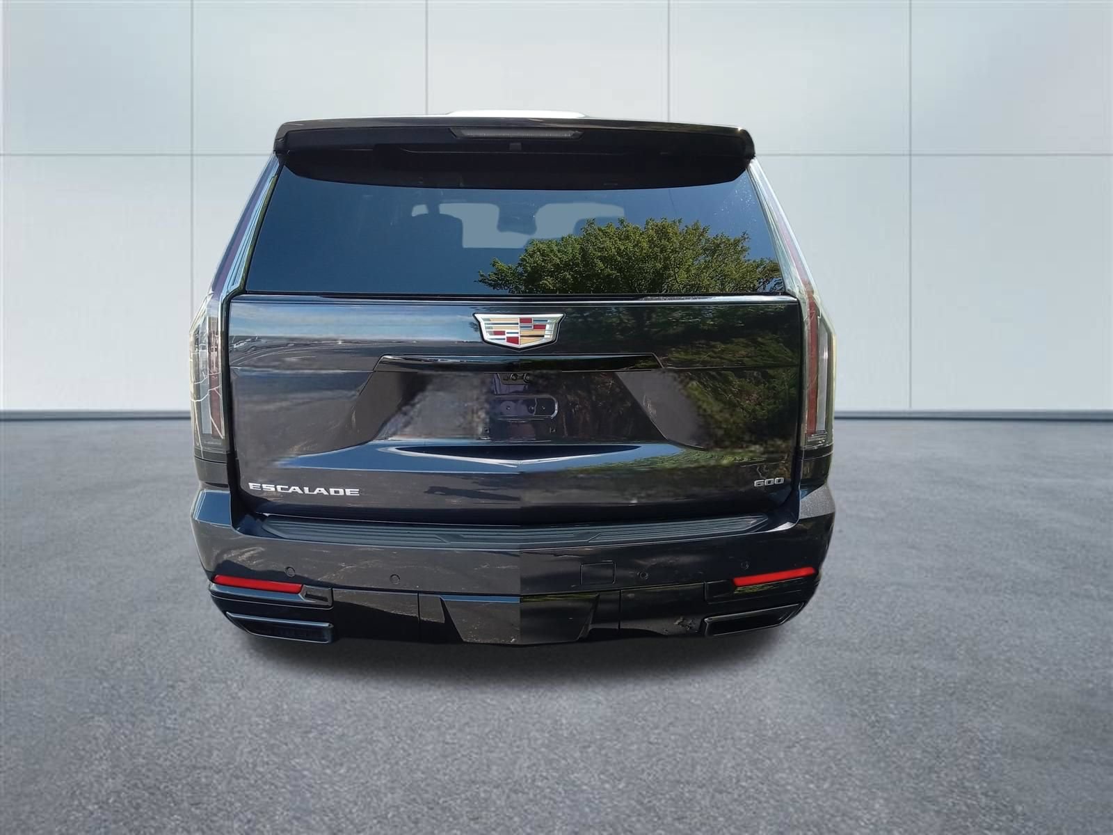New 2026 Cadillac Escalade Platinum Sport AWD/4WD image 4