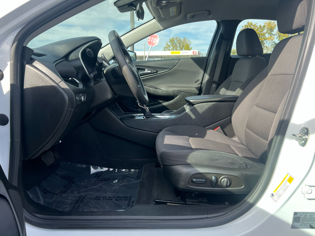 Used 2023 Chevrolet Malibu LT w/ Driver Confidence Package image 40