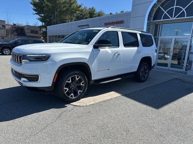 Used 2024 Jeep Wagoneer Series III image 3