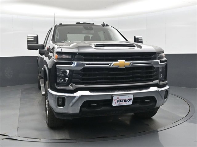 Used 2024 Chevrolet Silverado 2500 LT image 10