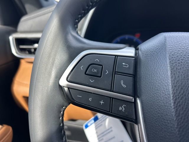 Used 2023 Toyota Highlander Platinum image 26