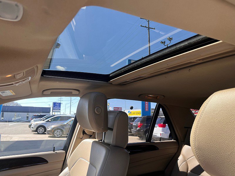 Used 2012 Mercedes-Benz ML 350 4MATIC image 10