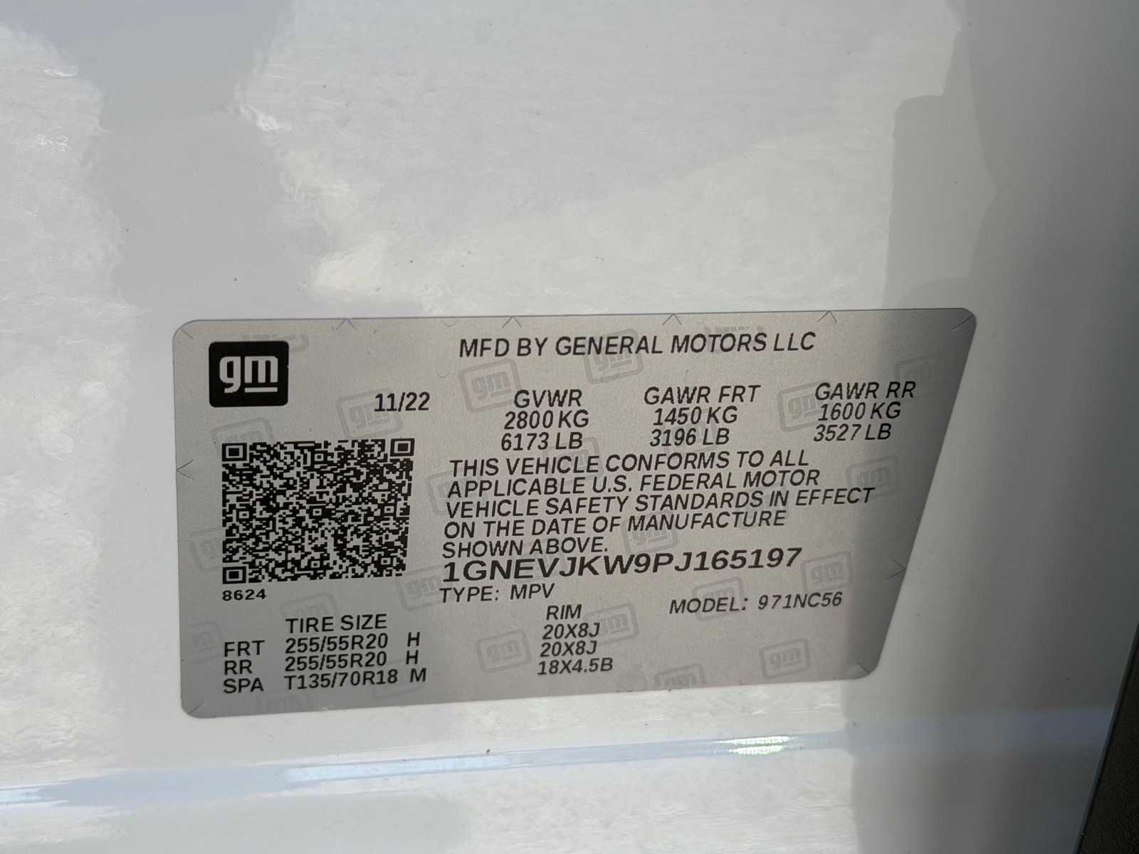 Used 2023 Chevrolet Traverse RS AWD/4WD image 39