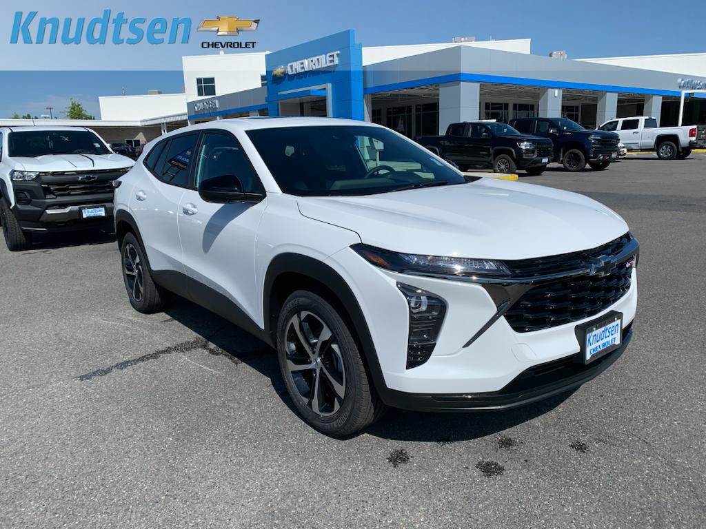 New 2026 Chevrolet Trax RS w/ Sunroof Package