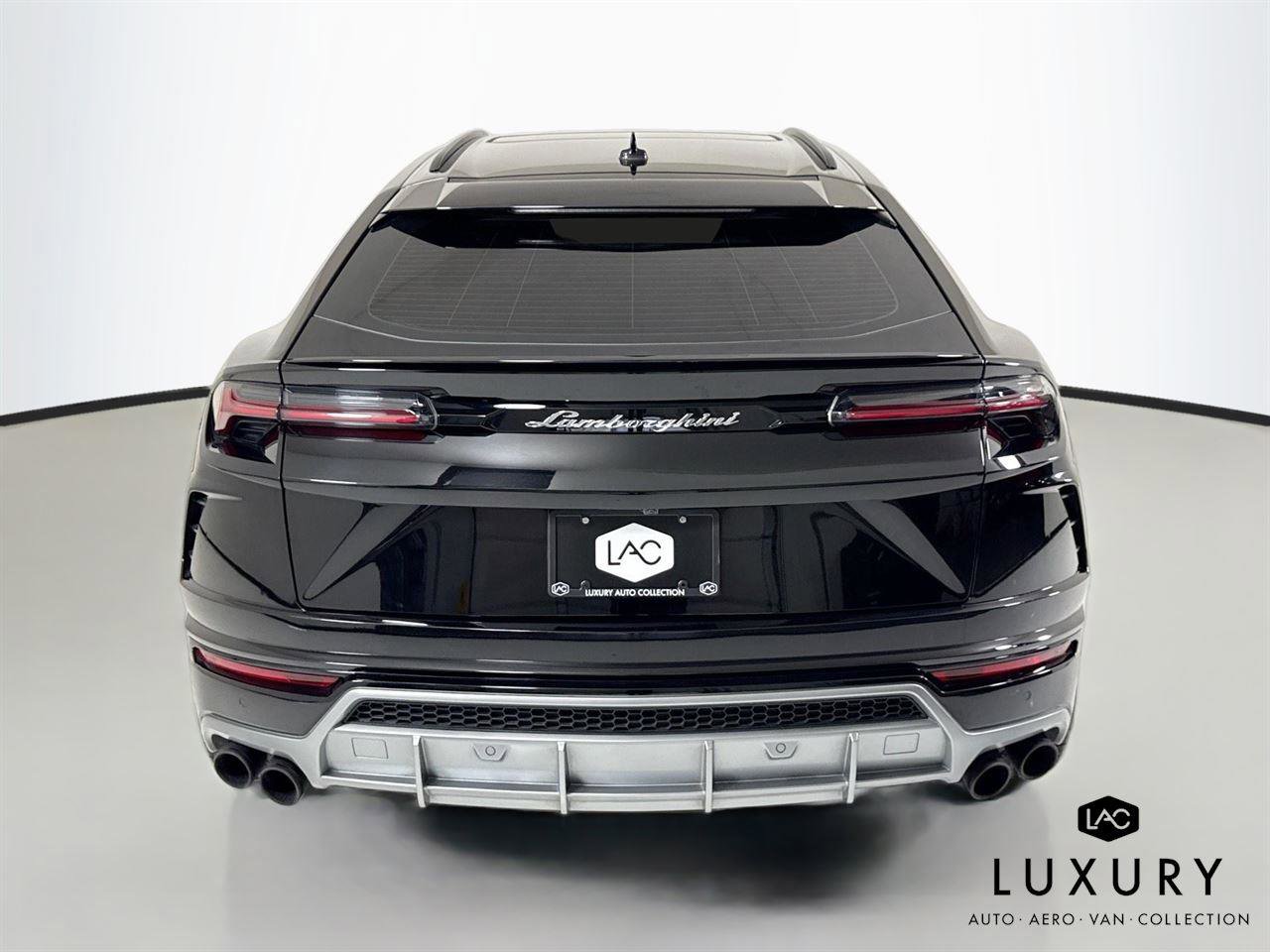 Used 2020 Lamborghini Urus AWD/4WD image 7