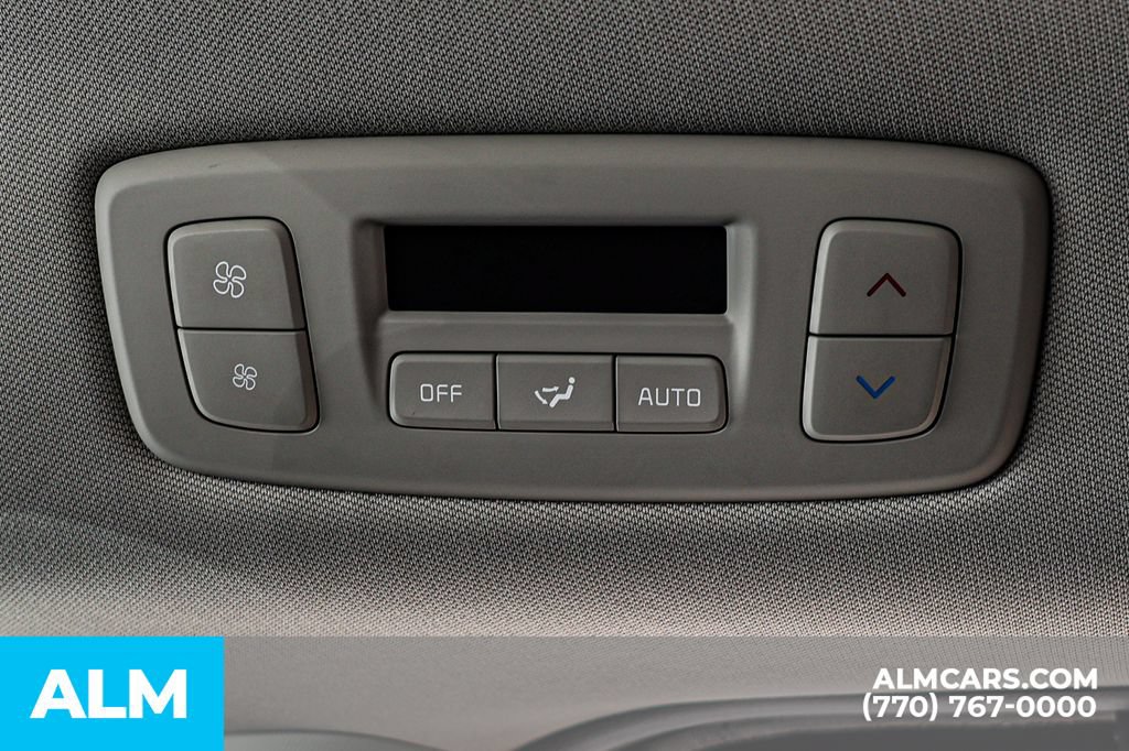 Used 2025 Kia Carnival SX w/ SX Dark Edition Package FWD image 63