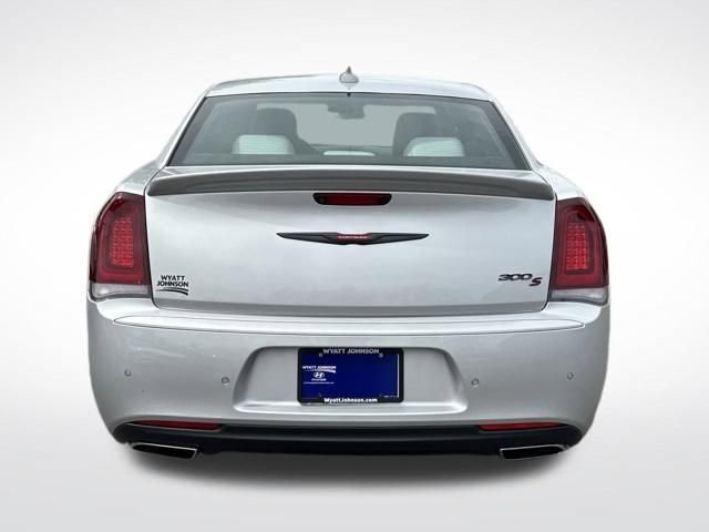Used 2021 Chrysler 300 S w/ S Model Appearance Package image 4