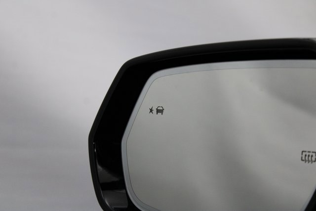 Certified 2024 Cadillac XT4 Sport image 24