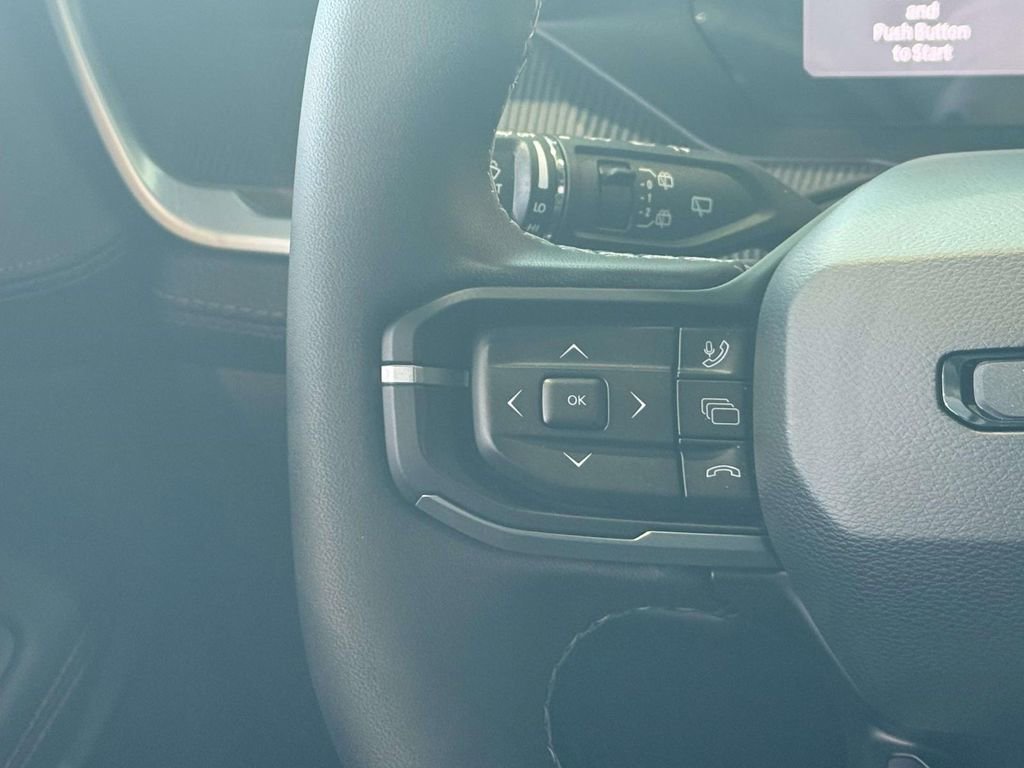 New 2026 Jeep Cherokee Overland image 21