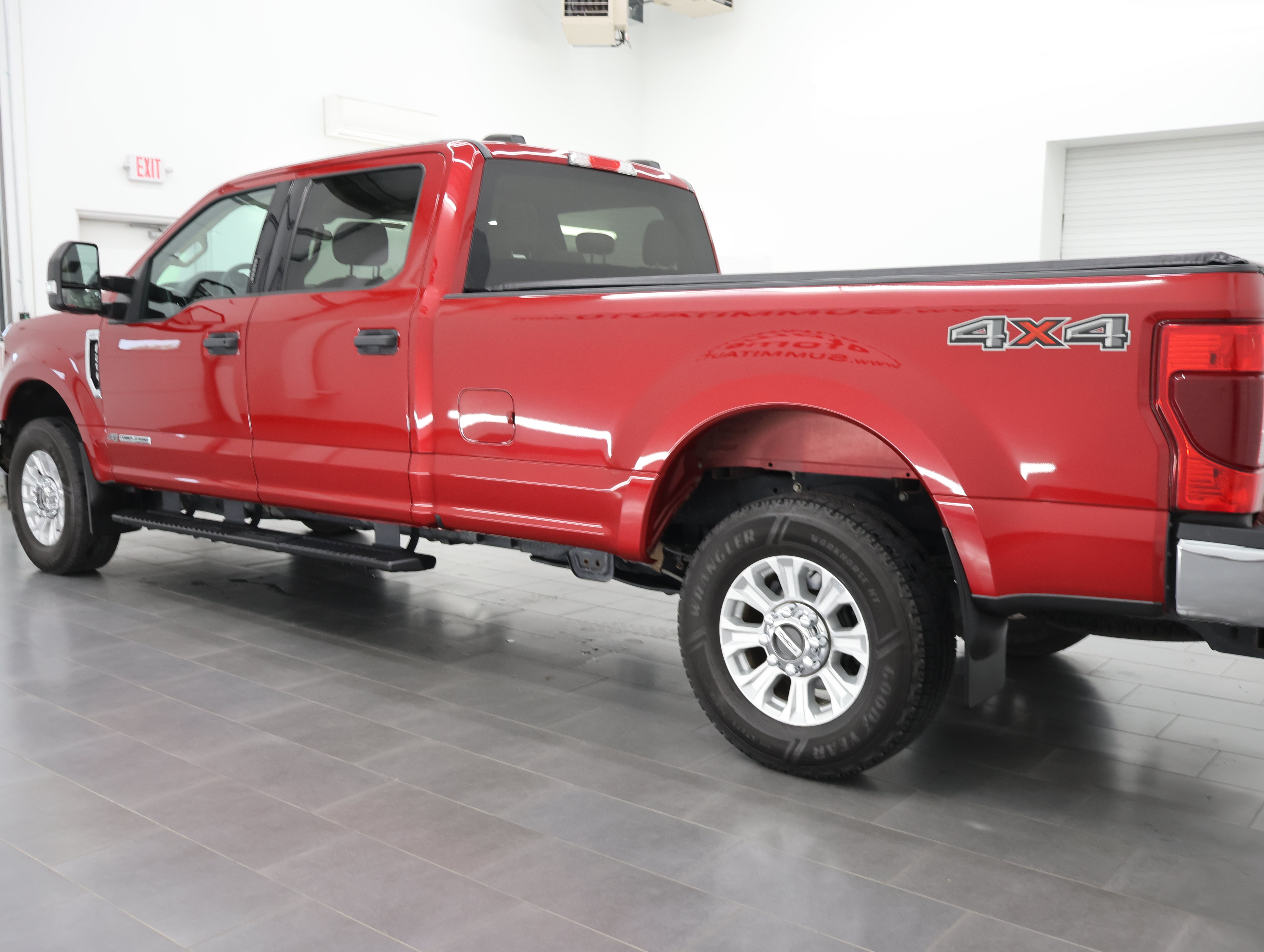 Used 2020 Ford F250 XLT w/ XLT Value Package AWD/4WD image 6