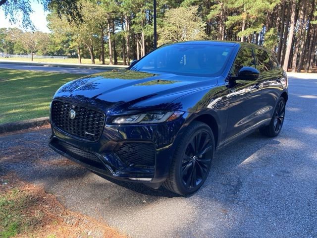 Used 2024 Jaguar F-PACE R-Dynamic S image 7