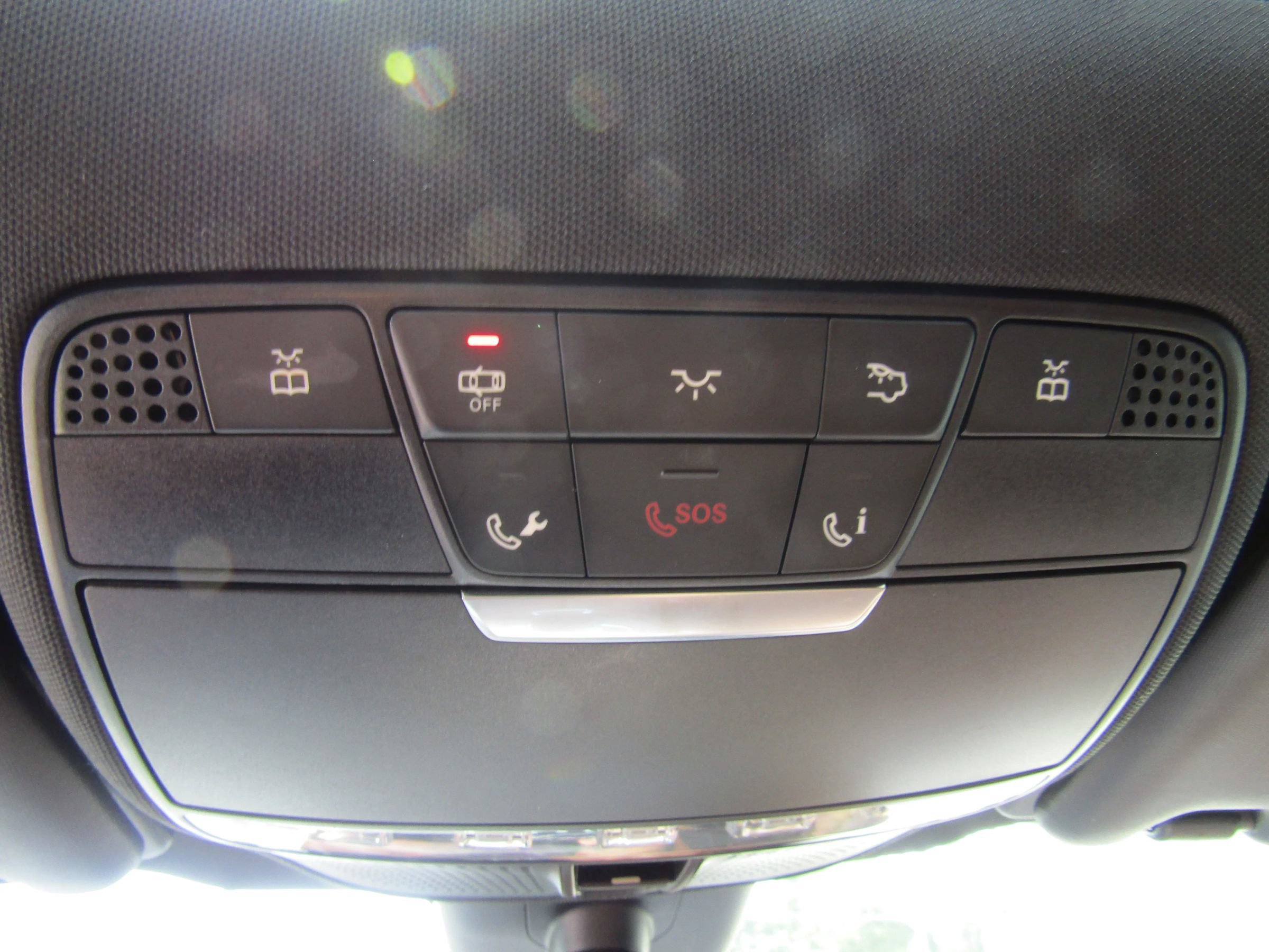 Used 2018 Mercedes-Benz E 300 4MATIC w/ Premium 1 Package image 30