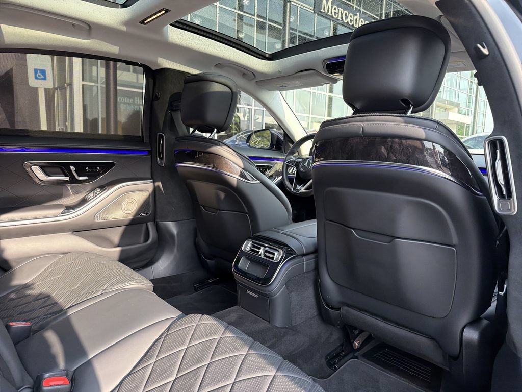 Used 2021 Mercedes-Benz S 580 4MATIC Sedan image 22
