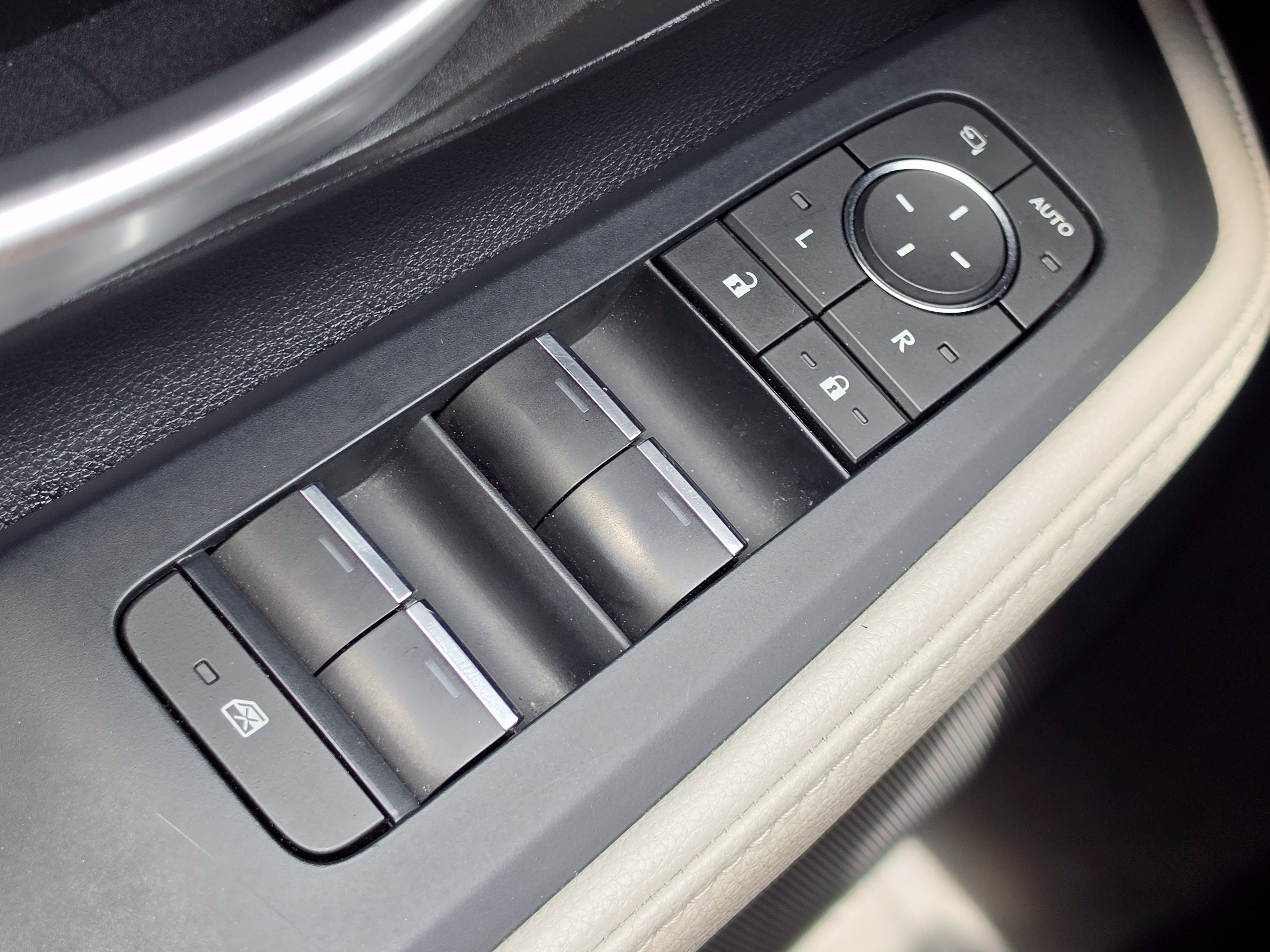 Certified 2024 Toyota Grand Highlander AWD Hybrid image 16