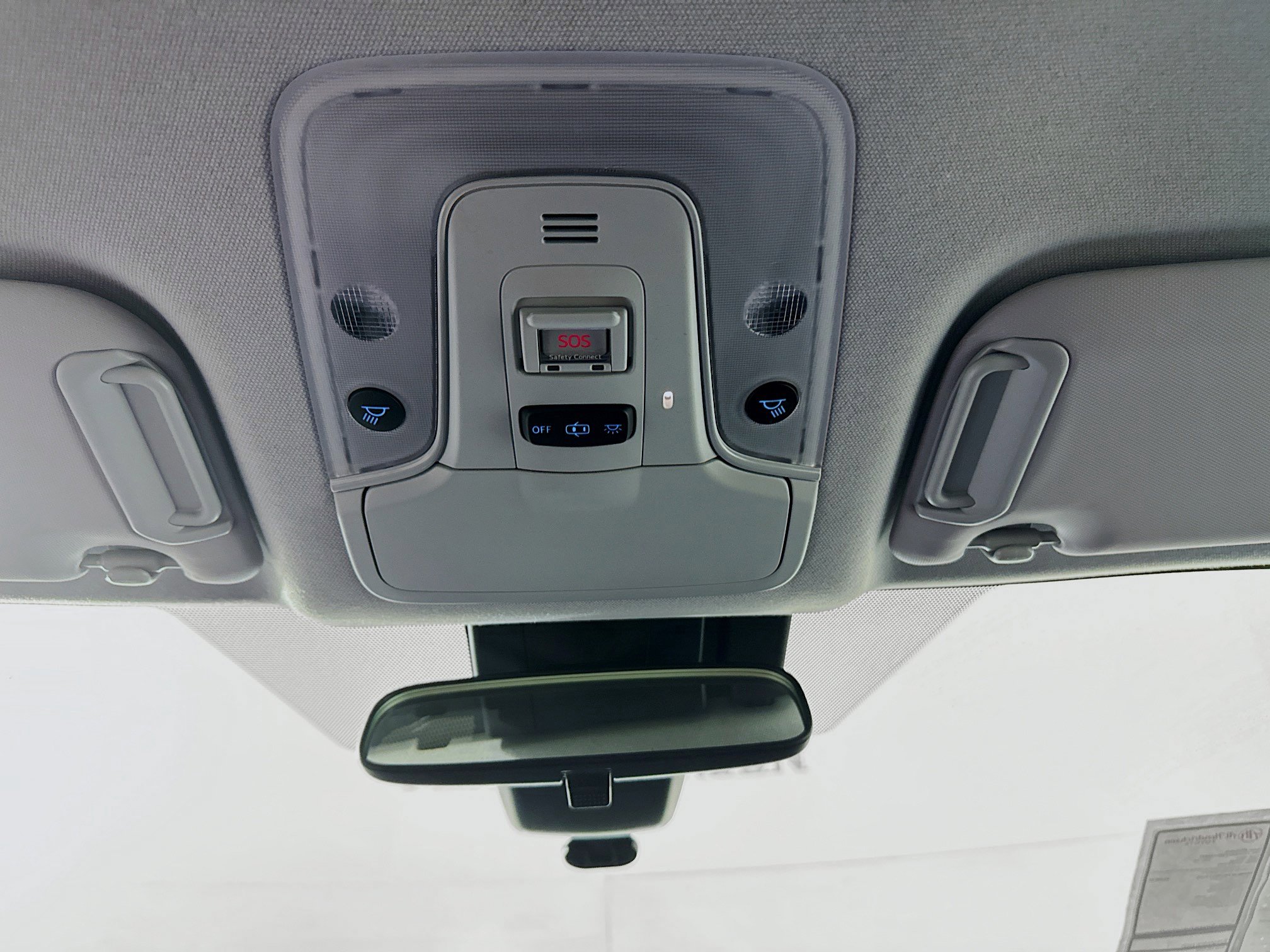 Used 2021 Toyota Prius Prime XLE image 18