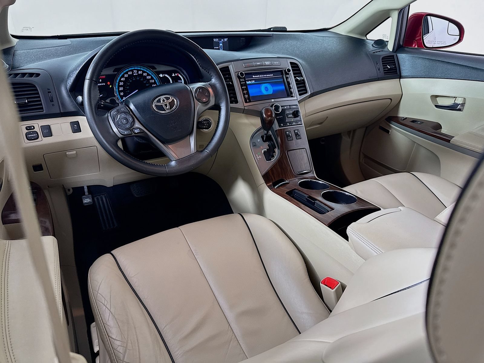 Used 2013 Toyota Venza Limited AWD/4WD image 22